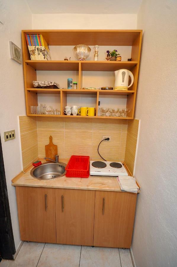 Apartments Kuc Bar Extérieur photo